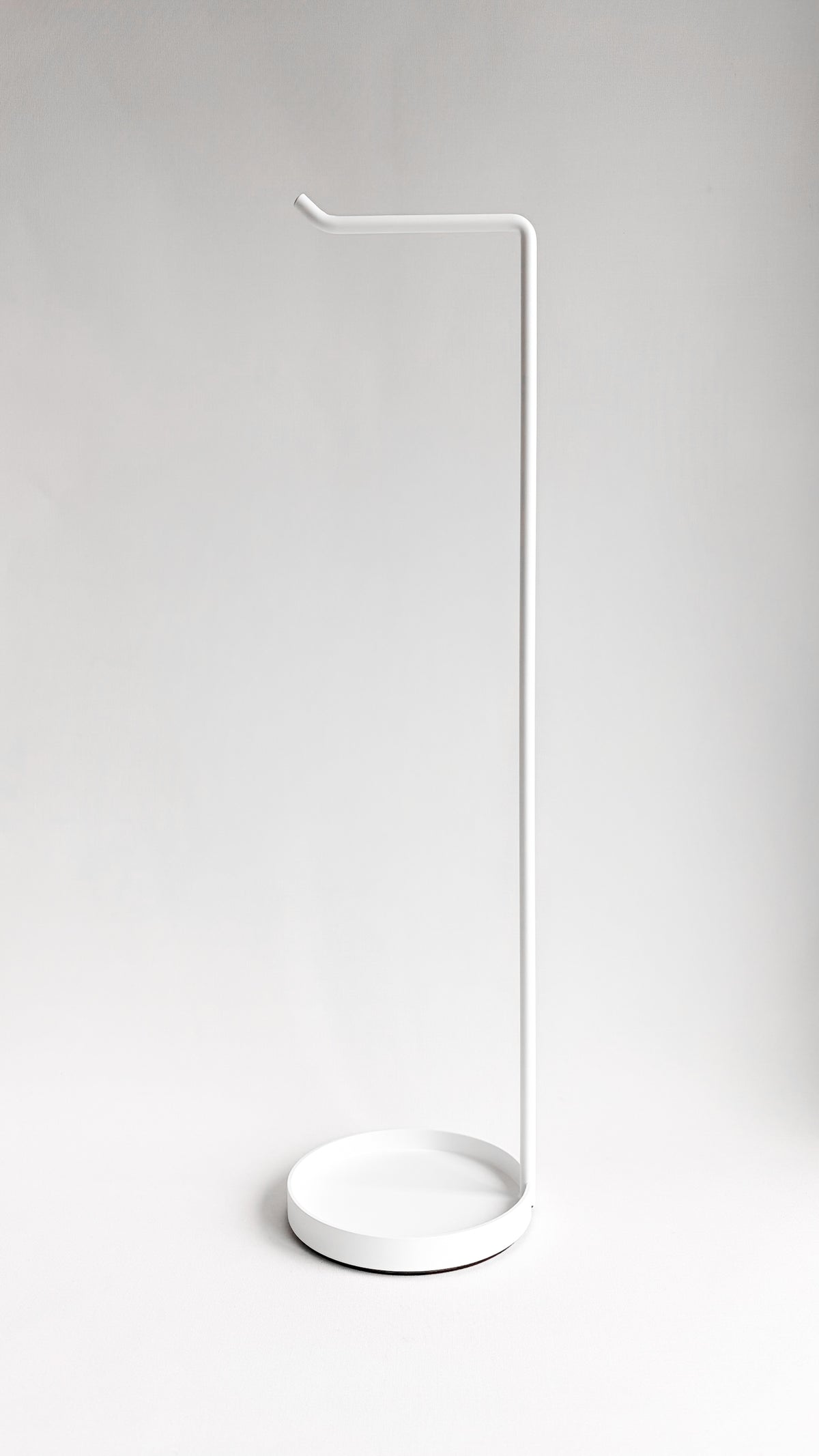 Porte papier de toilette sur pied